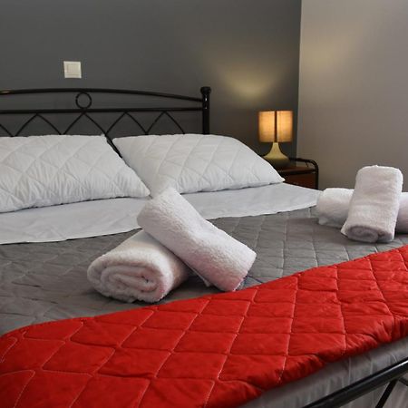 Andros Guesthouses Экстерьер фото