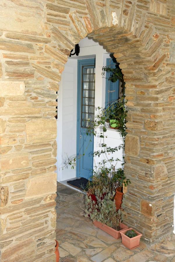 Andros Guesthouses Экстерьер фото